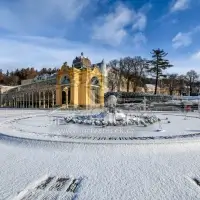Zimní fotografie - Kolonáda a Zpívající fontána Mariánské Lázně