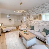 Realitní foto - interiér apartmánu - obývací pokoj