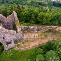 letecké snímky - focení dronem - zřícenina hradu Přimda