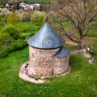Letecké snímky - focení dronem - Rotunda Starý Plzenec